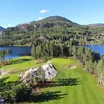 Modern Lakehouse With Sauna, Near Golf And Alpine