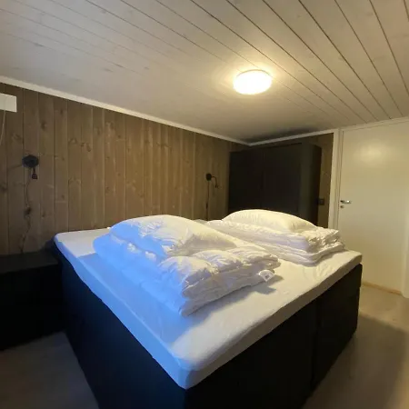 Feriehus Naer Vannet, Jacuzzi Og Sauna Vrådal