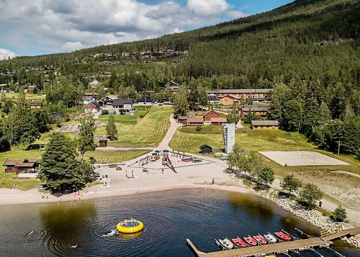Modern Lakehouse With Jacuzzi & Sauna, Near Golf And Alpine Vrådal