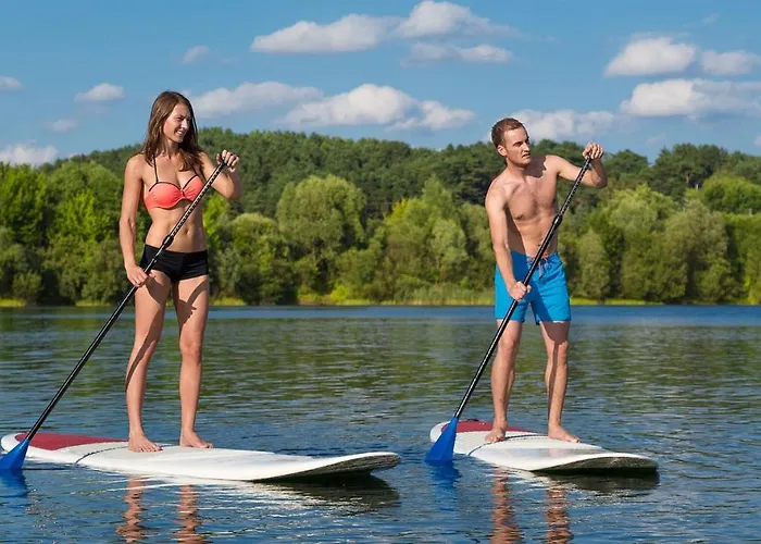 Modern Lakehouse With Jacuzzi & Sauna, Near Golf And Alpine * וראדל