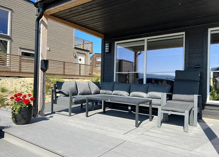 펜션 Modern Lakehouse With Jacuzzi & Sauna, Near Golf And Alpine