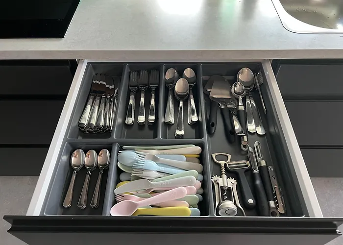 Modern Lakehouse With Jacuzzi & Sauna, Near Golf And Alpine בית נופש *