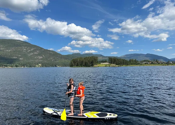 Modern Lakehouse With Jacuzzi & Sauna, Near Golf And Alpine בית נופש *