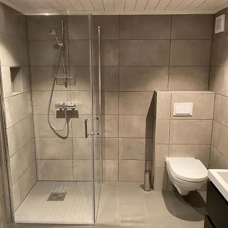 Holiday home Naer Vannet, Jacuzzi Og Sauna
