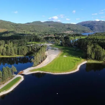 Naer Vannet, Jacuzzi Og Sauna Holiday home *