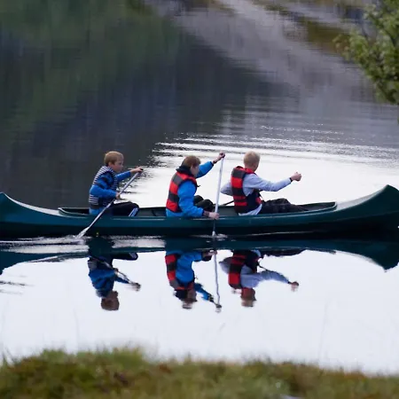 Modern Lakehouse With Jacuzzi & Sauna, Near Golf And Alpine