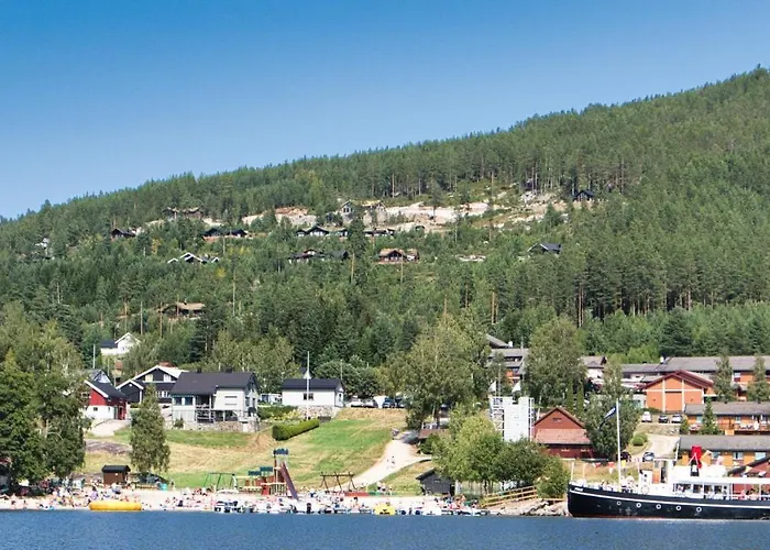 Modern Lakehouse With Jacuzzi & Sauna, Near Golf And Alpine